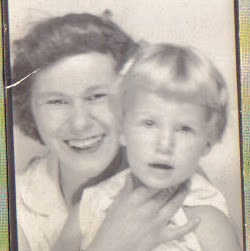 Evelyn Collins Photo 17