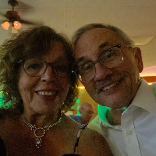 Gloria Urban Photo 13