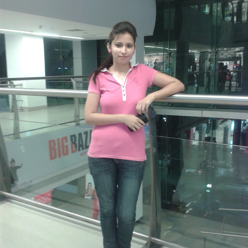 Manjinder Kaur Photo 24