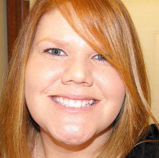 April Helton Photo 7