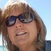 Robin Brewer Photo 24