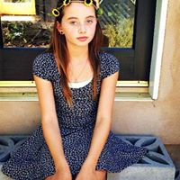 Simone Stone Photo 9