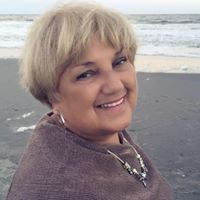 Carolyn Perkins Photo 5