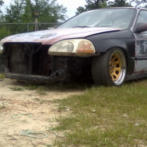 Aaron Vaughan Photo 18