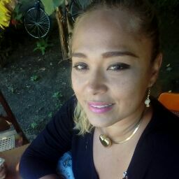 Mariela Garcia Photo 15