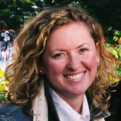 Victoria Alexander Photo 17