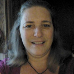 Pamela Goodwin Photo 38