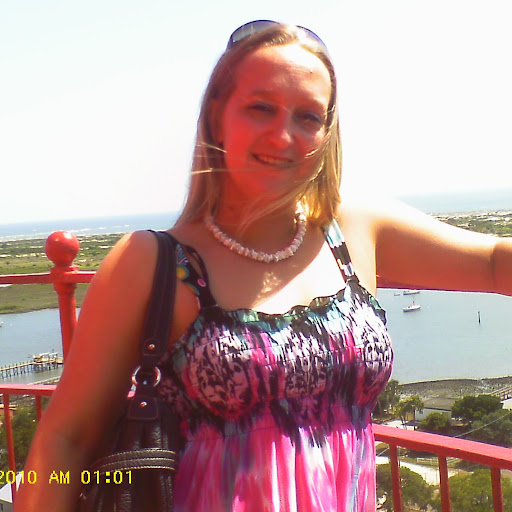 Shauna Rogers Photo 9