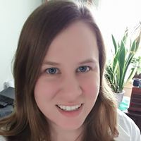 Elizabeth Kuhn Photo 27