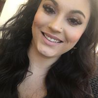 Alicia Nichols Photo 19