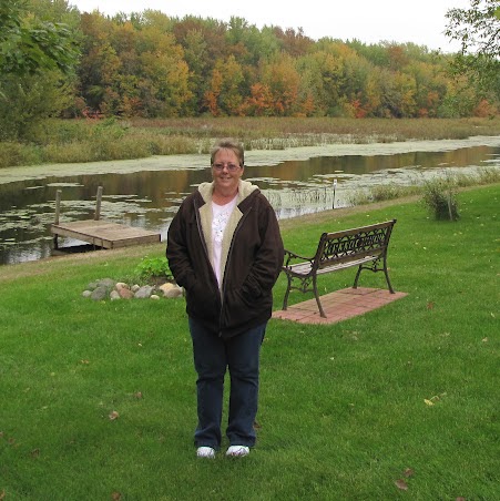 Debbie Lawson Photo 32