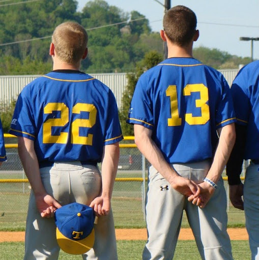 Kyle Sparks Photo 42