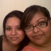 Stephanie Cisneros Photo 24