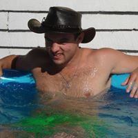 Leon Matthews Photo 15