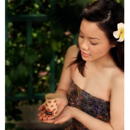 Jillian Tan Photo 18
