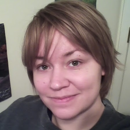 Sarah English Photo 20
