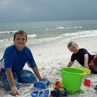 Jennifer Stinson Photo 28