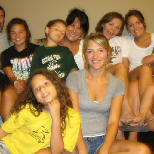 Carol Floyd Photo 33