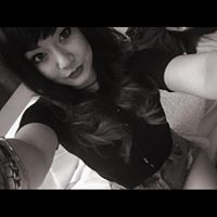 Janice Tran Photo 14