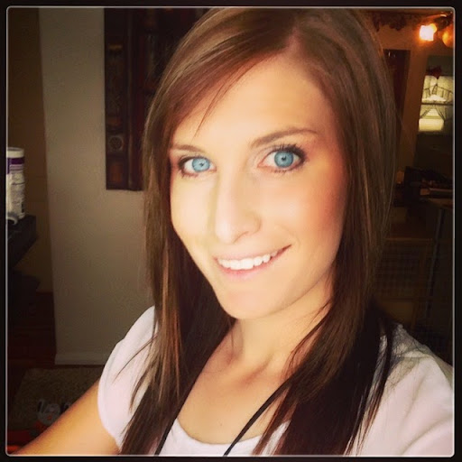 Rachel Blevins Photo 10