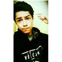 Alexis Calderon Photo 17