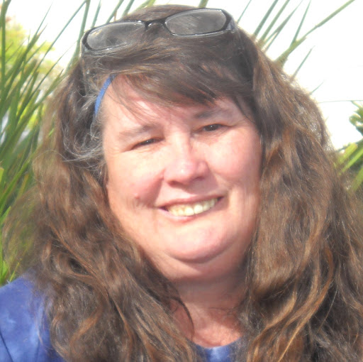 Julie Stone Photo 17