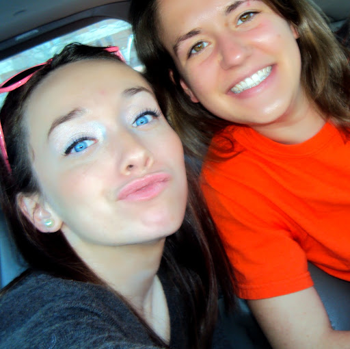 Beverly Hart Photo 29