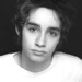 Robert Sheehan Photo 16