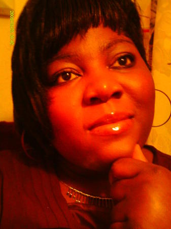 Tanya Jones Photo 26