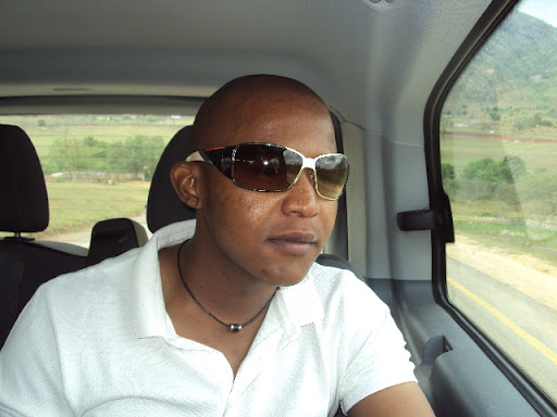 Robert Mabe Photo 37