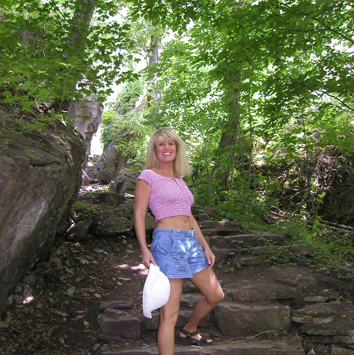 Debra Wheeler Photo 7