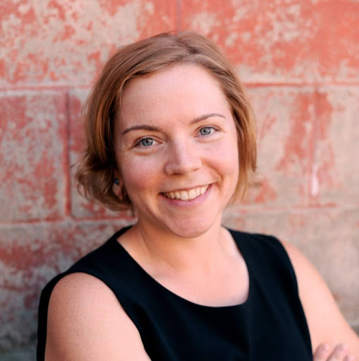 Victoria Foley Photo 11