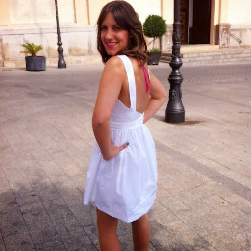 Ana Gallardo Photo 7