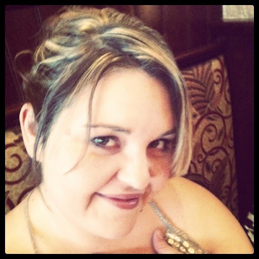 Amanda Reyes Photo 30
