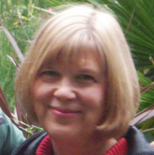Elizabeth Hummel Photo 32