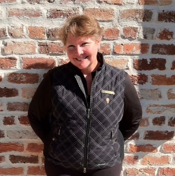 Sheryl Jordan Photo 32