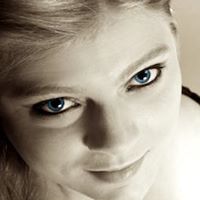 Jennifer Werner Photo 23