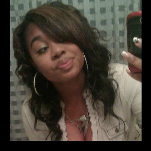 Erica Rodgers Photo 16