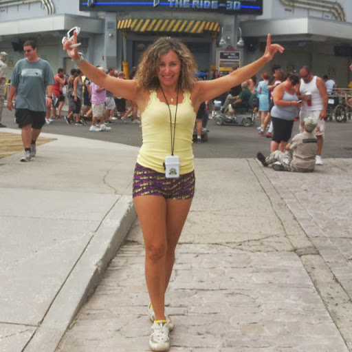 Sandra Young Photo 20