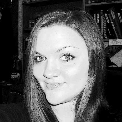 Kristen Anderson Photo 36