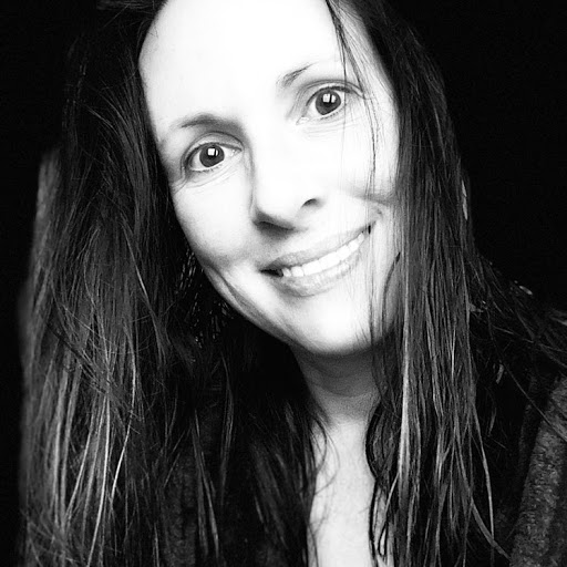 Jennifer Wiese Photo 13