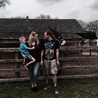 Samantha Hollingsworth Photo 7