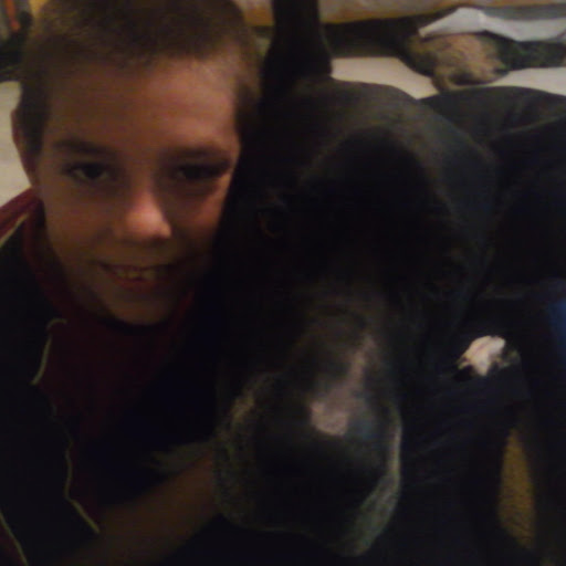 Aimee Gonzalez Photo 24