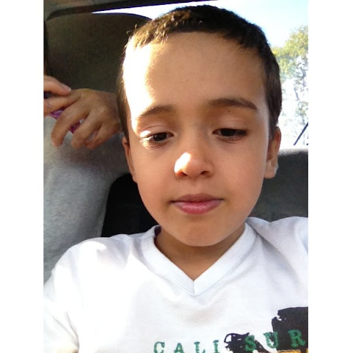Andres Rey Photo 6