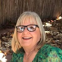 Darlene Hilton Photo 9
