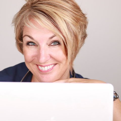 Sharon Connolly Photo 15