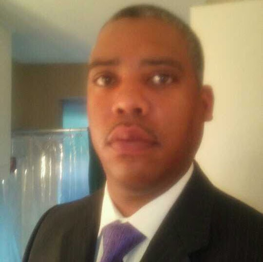 Lawrence Walker Photo 42