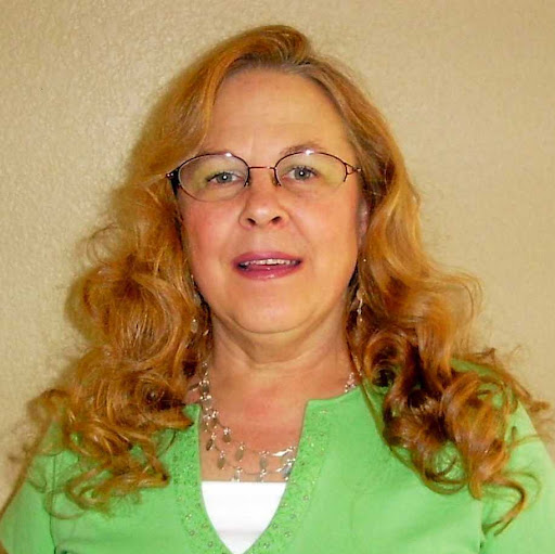 Debra Hardy Photo 34