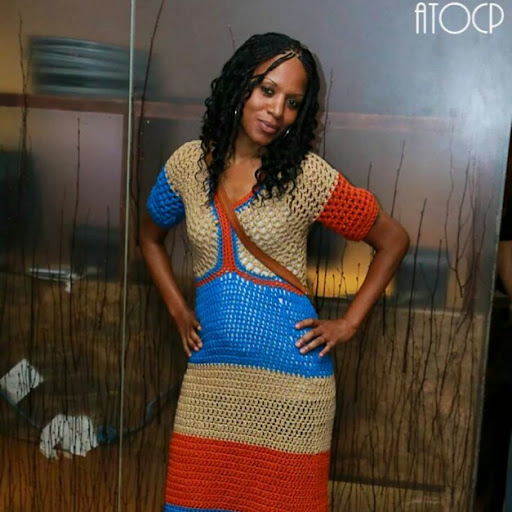 Samantha Turner Photo 17