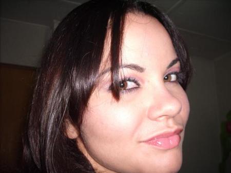 Jennifer Quinones Photo 30